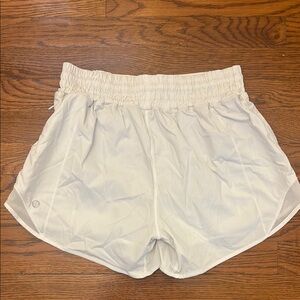 Lululemon hotty hot (6)